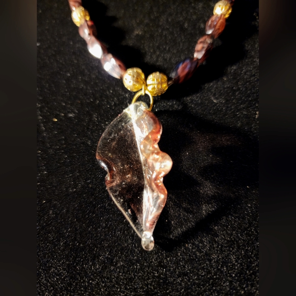STUNNING Handcrafted Murano-Style Glass Leaf Pendant Necklace with Marbled Beads